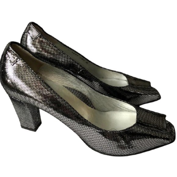 Taryn Rose "Fierce" Peep Toe Pumps Made in Italy Silver/Black 36.5 EU-6 … - Picture 1 of 12